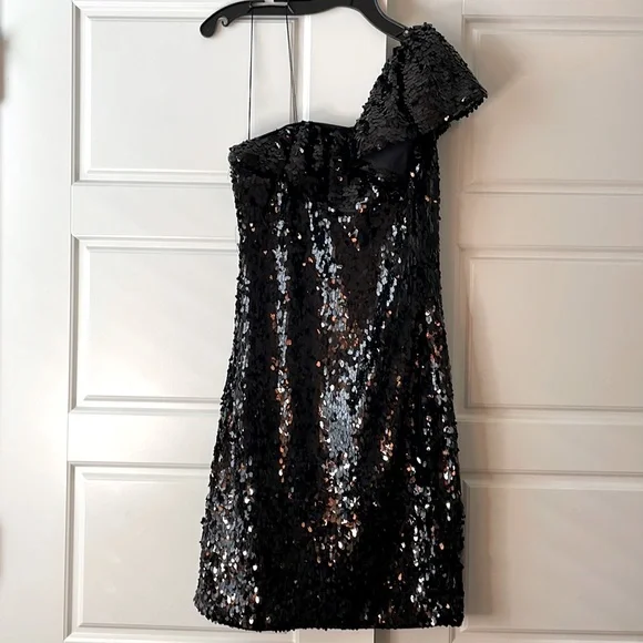 Aidan Mattox | Dresses | Aidan Mattox 6 One Shoulder Sequin Embellished  Cocktail Dress | Poshmark